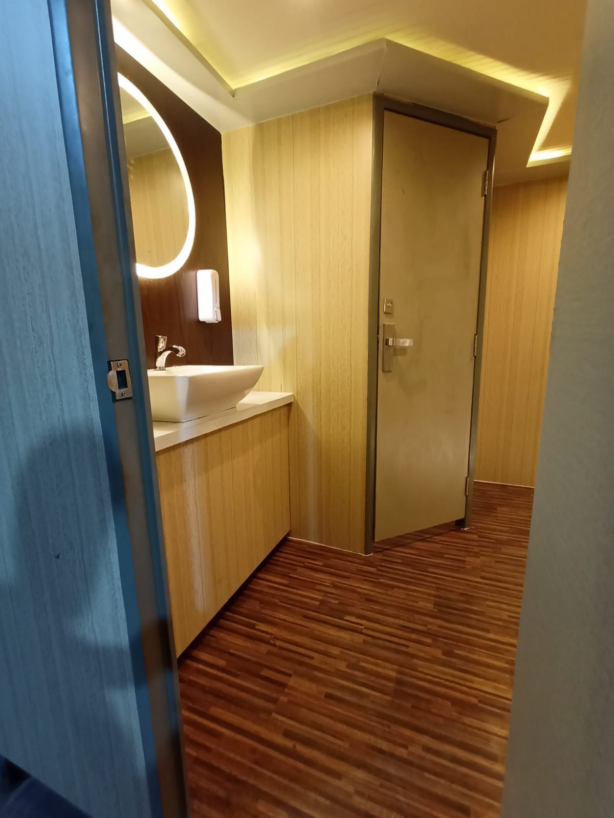 whatsapp image 2025 10 06 at 10.24.22 am